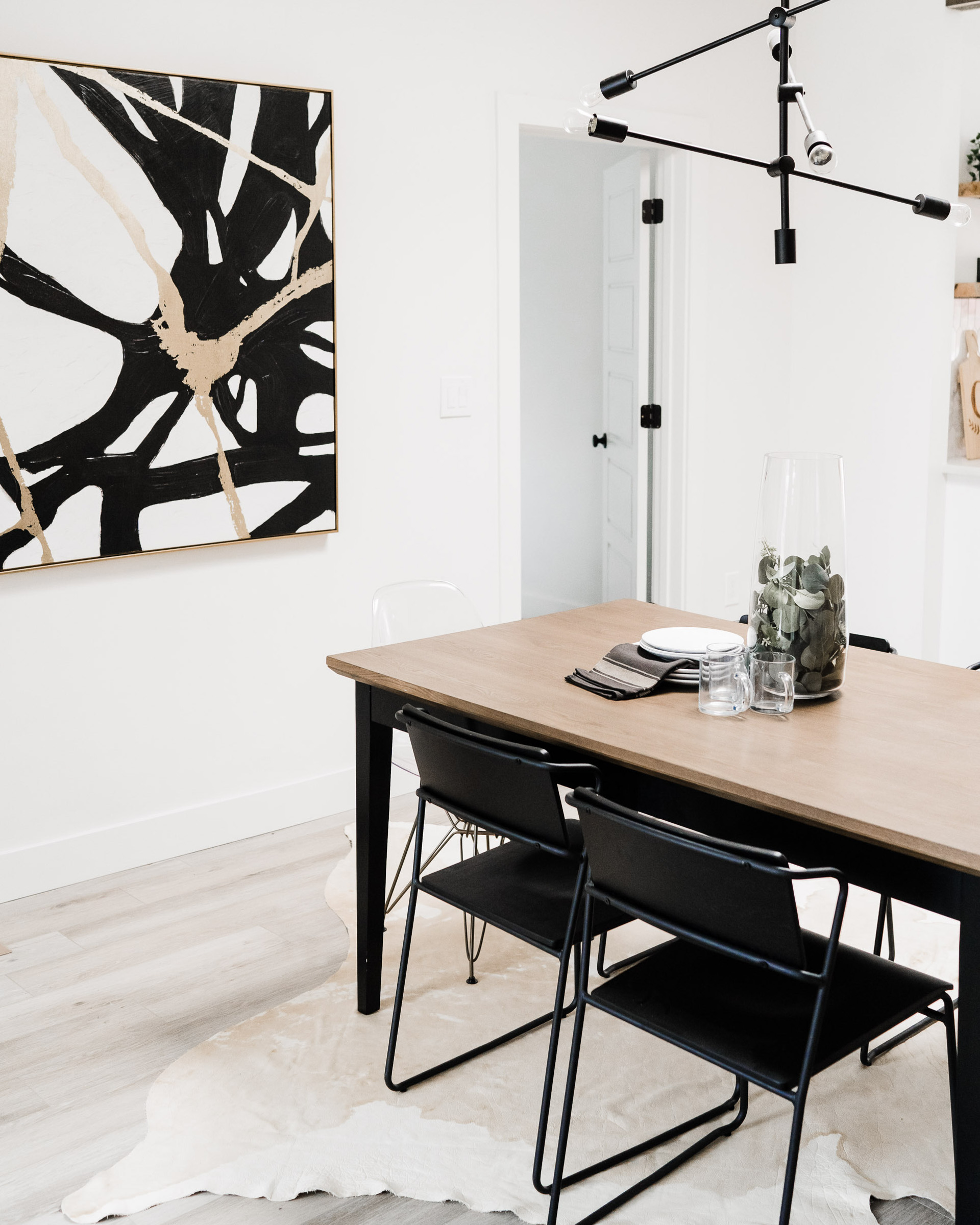 23rd Street - Sagewood Interiors | Denver Home Staging