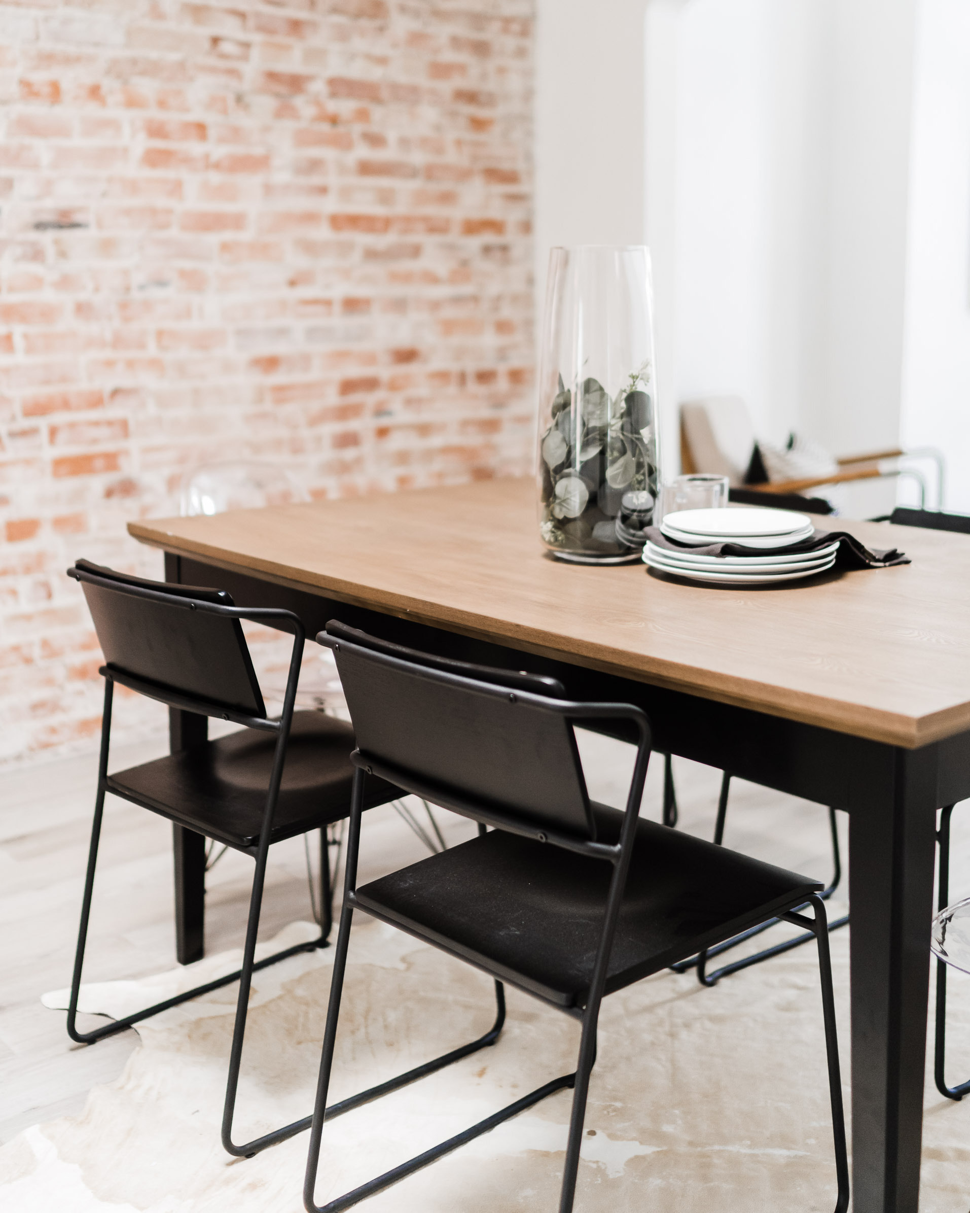23rd Street - Sagewood Interiors | Denver Home Staging