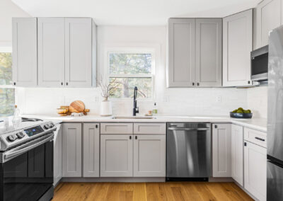 RaeScott_8440 S Arrowhead Dr_web-6